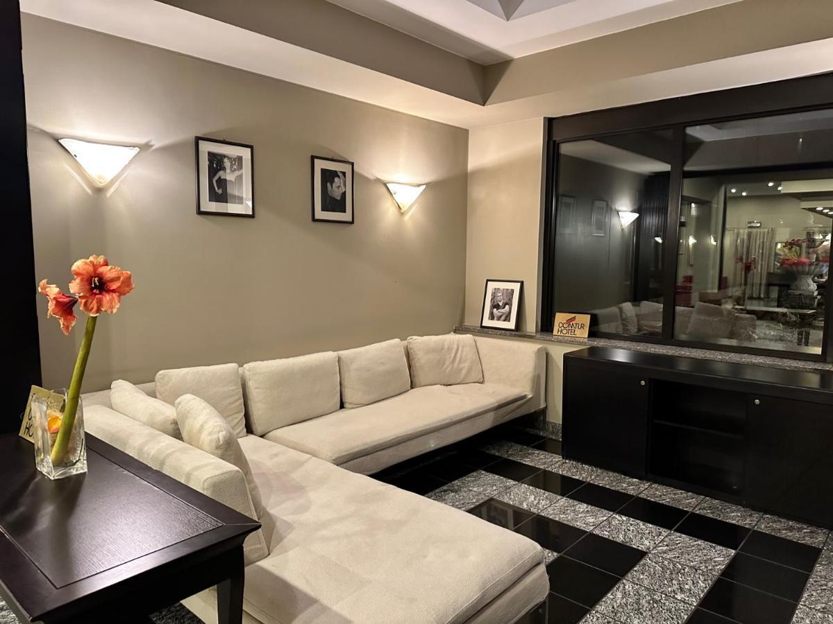 Hotel Comtur Бинаско Екстериор снимка